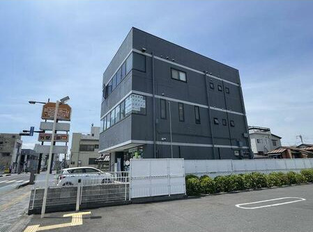 埼玉県本庄市　一棟ビルの外観パース