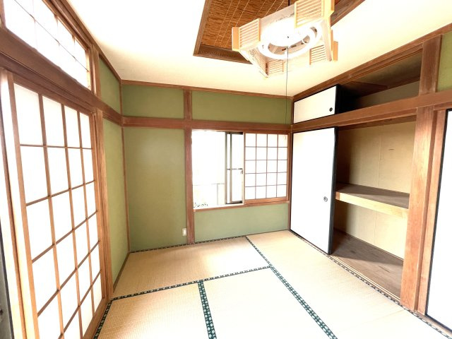 長生村小泉1556-13中古戸建の和室