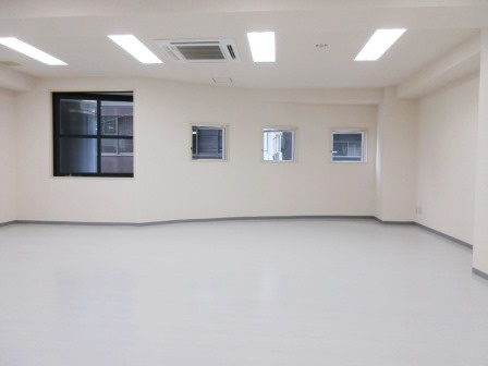 ＴＨＥ　ＳＫＹ　ＴＯＷＥＲ(ザ　スカイタワー)の居間・リビング