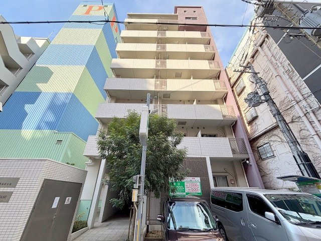 ウィステリアコートの外観