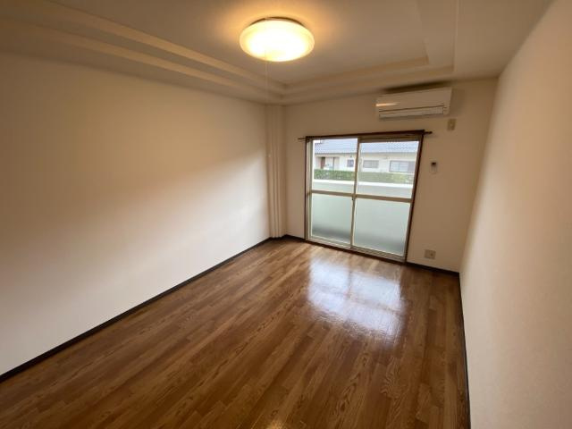 ユースパレス土井の内装|室内