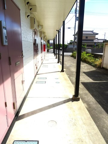 アネシスのその他共用部分|１Ｆ共用部（廊下）