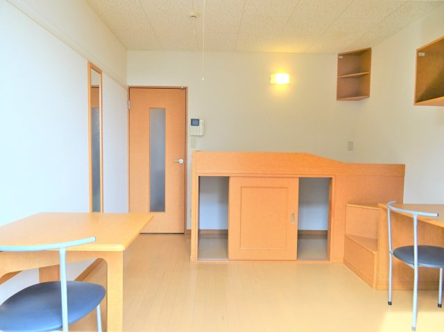 アネシスの居間・リビング|収納付きベッド