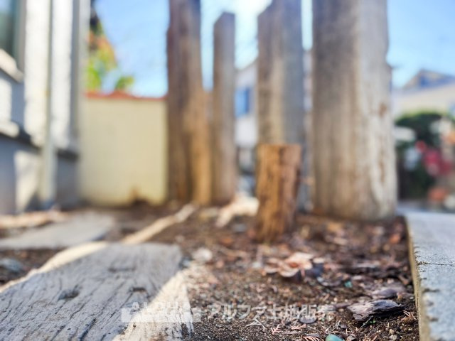 ~東大和南街~Remodeled Homeの外観|【outward appearance】
◆時を忘れる場所◆みんなが集い、食事と楽しい会話が始まる。話に夢中になり、ついつい時を忘れ夜半過ぎになってしまう。そんな束の間の幸せを感じさせてくれる場所。