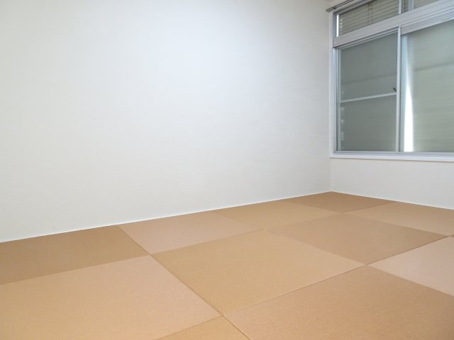 第3メゾンドラポールの和室