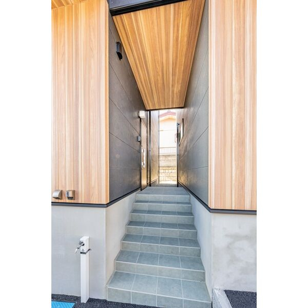 ハウオリテラスの玄関