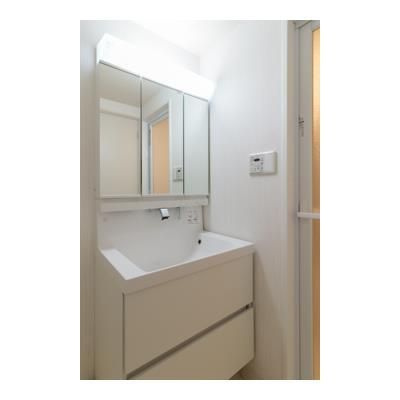 キャメルプレイスの独立洗面台