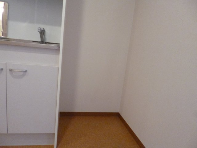 【内装】 | エンゼルプラザeastⅠ | 冷蔵庫置き場です
