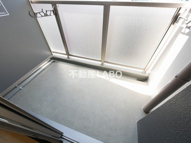 エステムコート難波サウスプレイスIVパークグレイスのバルコニー