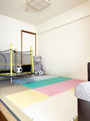 【和室】 | パークハウス伏見 | リビング横には客間やキッズペースにも使えるモダン和室♪