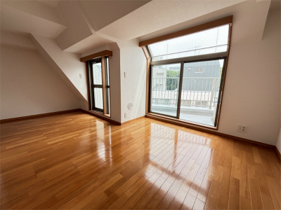 ユニーブル島津山