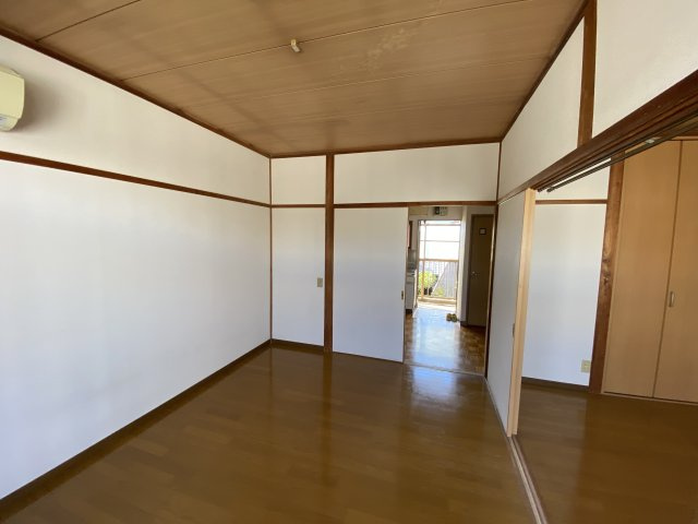 ソフィア茂原の洋室