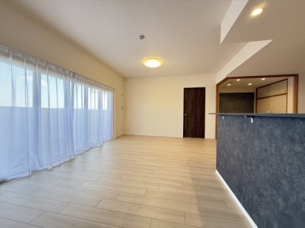 【居間・リビング】 | グランシティレイディアントアクアヴィータ