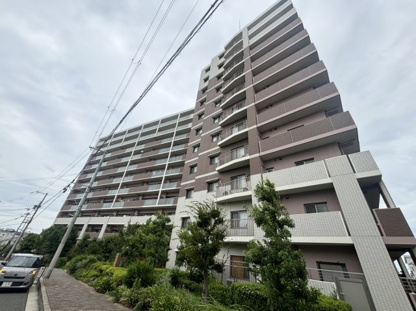 【外観】ルイシャトレ鳳 