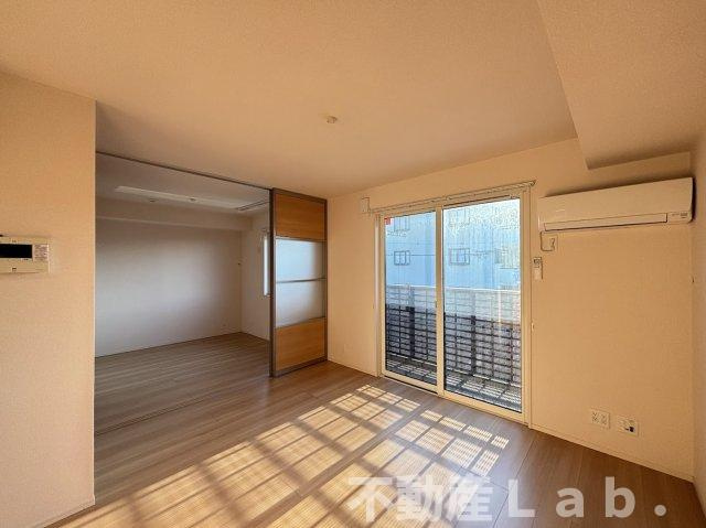 パシフィックハイツミスミⅡの居間・リビング