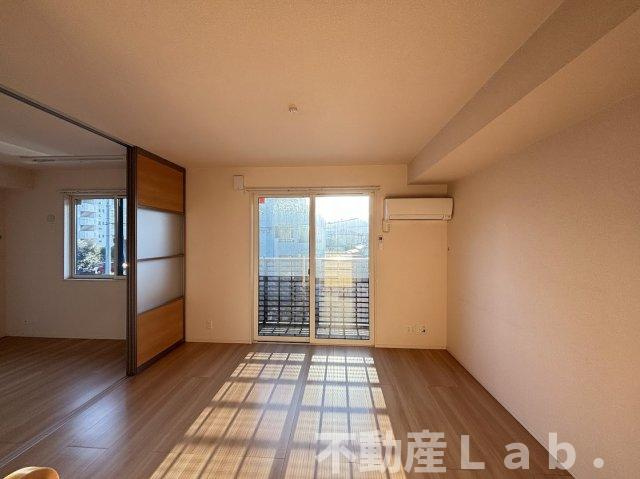 パシフィックハイツミスミⅡの居間・リビング