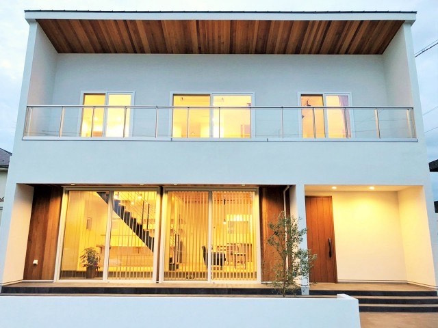 ６５９４２　瑞穂市穂積中古戸建の外観