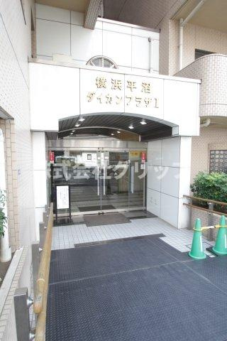 横浜平沼ダイカンプラザⅠのエントランス