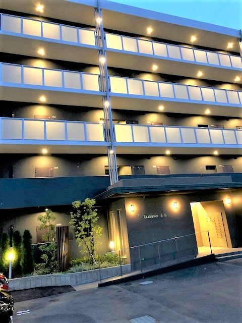 レジデンス喜志の外観