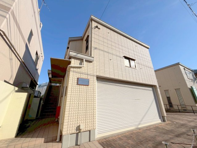 マーガレットコート