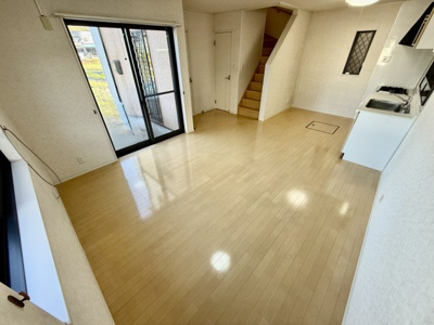 【居間・リビング】 | 錦織北1丁目戸建