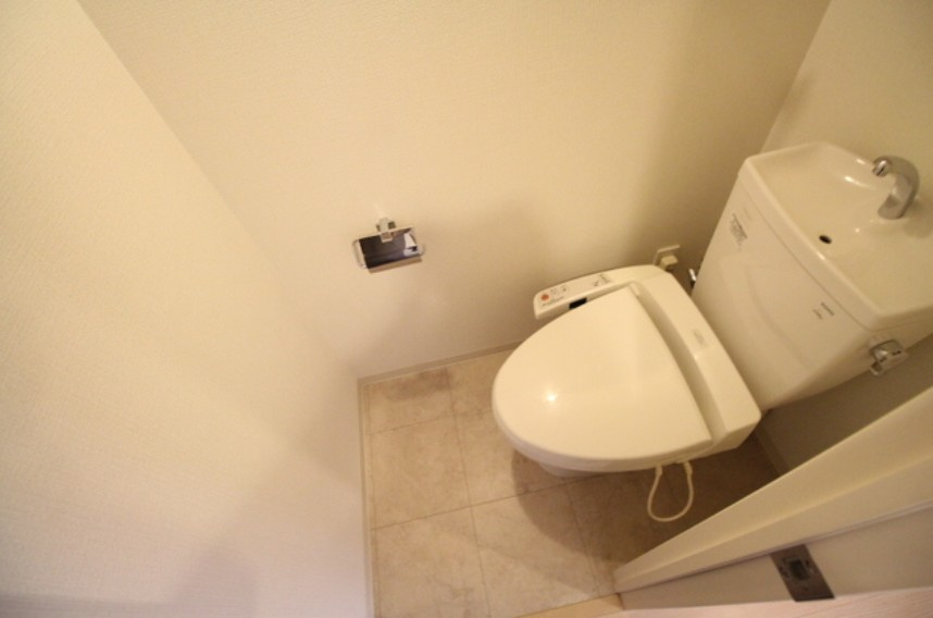 レジディア町屋のトイレ