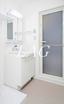 【洗面所】 | エムズコート | 独立洗面台になります。