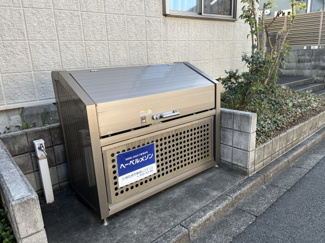 【その他共用部分】 | 敷地内ゴミストッカー完備！
