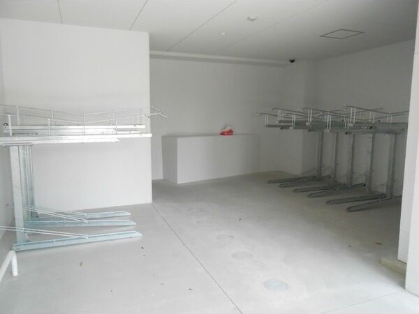 アロハパレスの駐車場