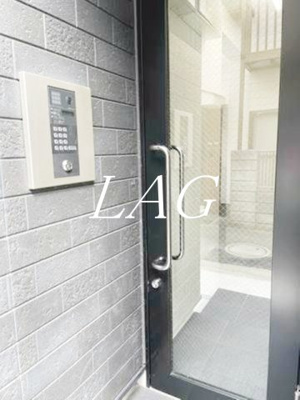 【エントランス】 | アクロス | エントランスです。