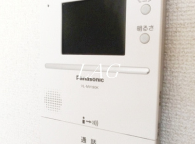 【セキュリティ】 | セレ西尾久 | モニター付きインターフォンです。