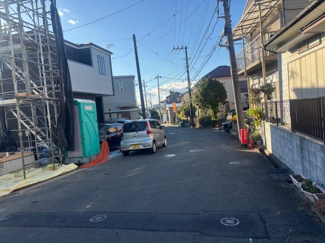 【前面道路含む現地写真】 | 港南区芹が谷1丁目　新築分譲住宅 | 前面道路