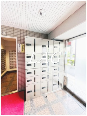 【その他共用部分】 | ライオンズプラザ鶴見中央 | 宅配ボックスです。