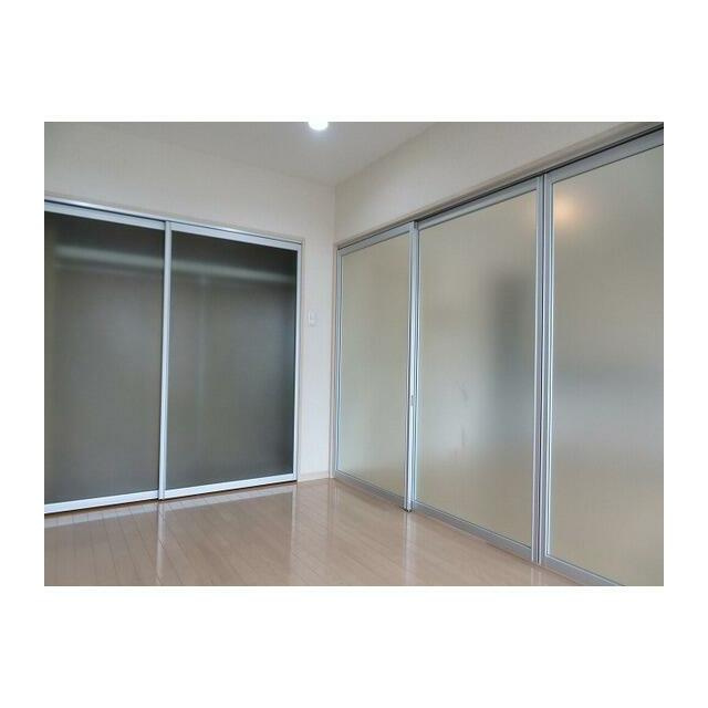 シャローグラスの寝室