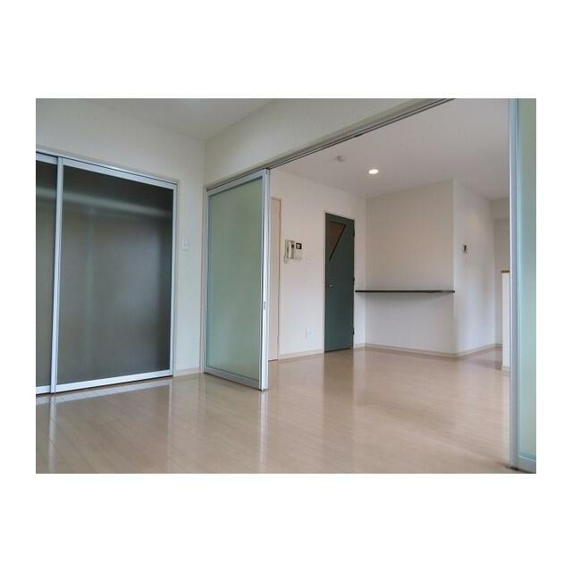 シャローグラスの寝室