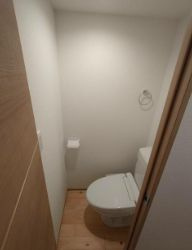 【トイレ】 | アーバンプレイス中野XⅢ（アーバンプレイスナカノ13） | ウォシュレット付トイレです☆(同一仕様写真)