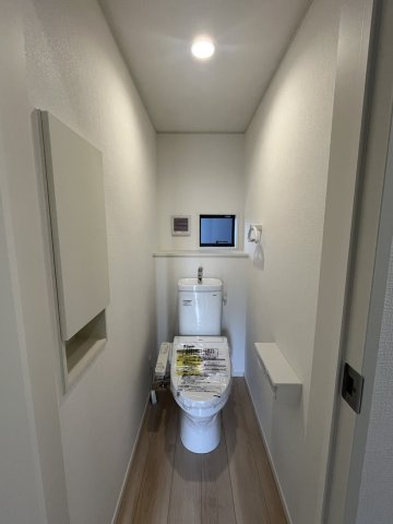 紀の川市尾崎　第2期　新築一戸建てのトイレ