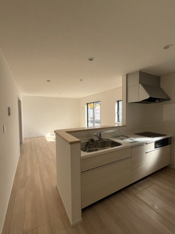 紀の川市尾崎　第2期　新築一戸建てのキッチン