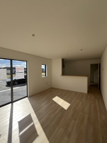 紀の川市尾崎　第2期　新築一戸建ての居間・リビング