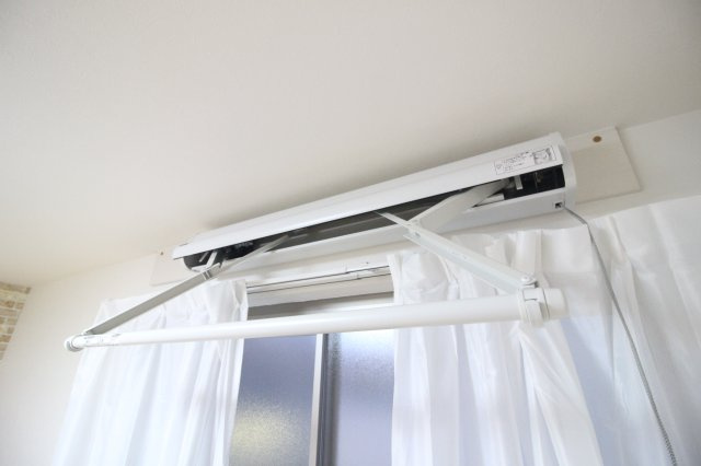 【設備】 | 第3田辺マンション | 室内物干し台