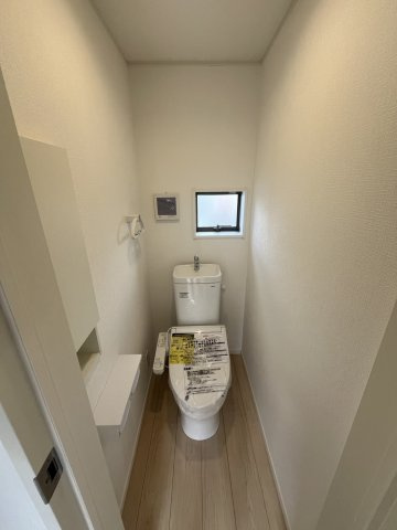 紀の川市尾崎　第2期　新築一戸建てのトイレ