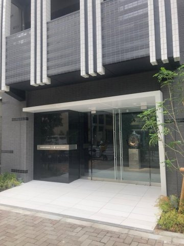 メイクスデザイン入谷アジールコートのエントランス