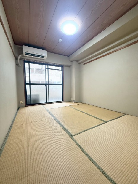 デルックス西大島の和室