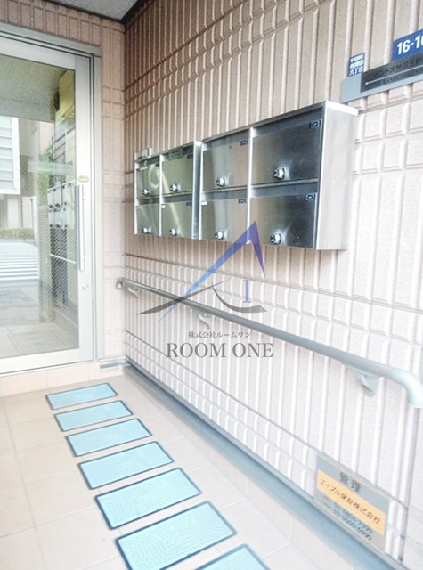 ペントス神田五軒町のエントランス|エントランスです。