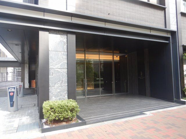 ザ・マジェスティコート目黒のエントランス