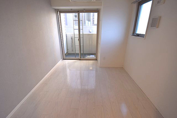 シャーメゾン神戸　(J-cubeKOBE)の居間・リビング