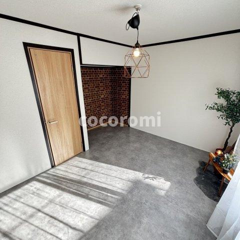 舟田町車庫2台付き戸建ての寝室