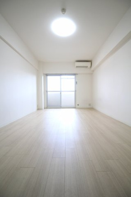 【内装】 | シュトラーセ泉