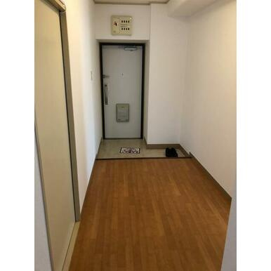 アルパ芦屋の玄関