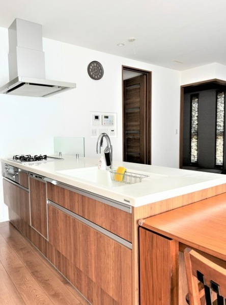 涼風町貸家のキッチン